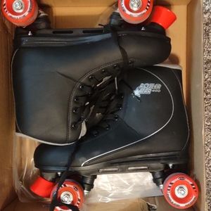 Men's Roller skates size 9